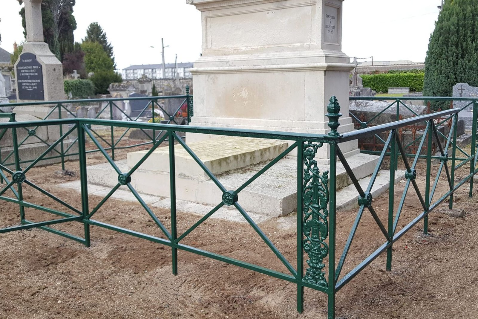 Entretien de tombes